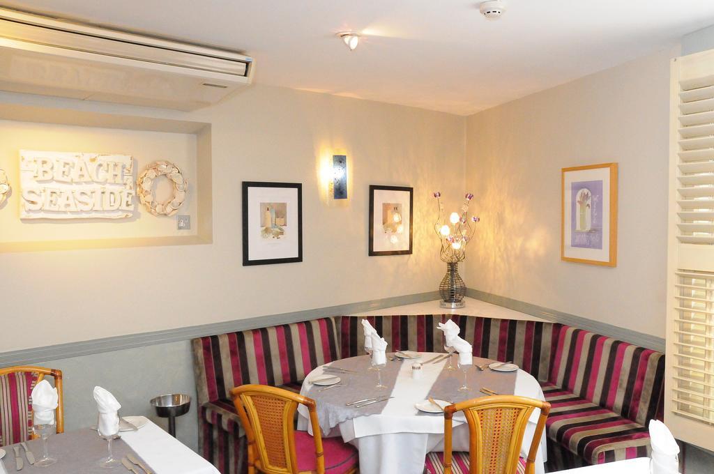 Dolphin Hotel Gorey Ngoại thất bức ảnh