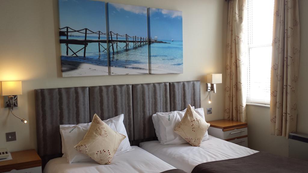 Dolphin Hotel Gorey Phòng bức ảnh